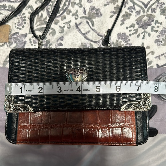 Coldwater Creek wallet style purse. Gives off Brighton vibes. - Picture 9 of 10